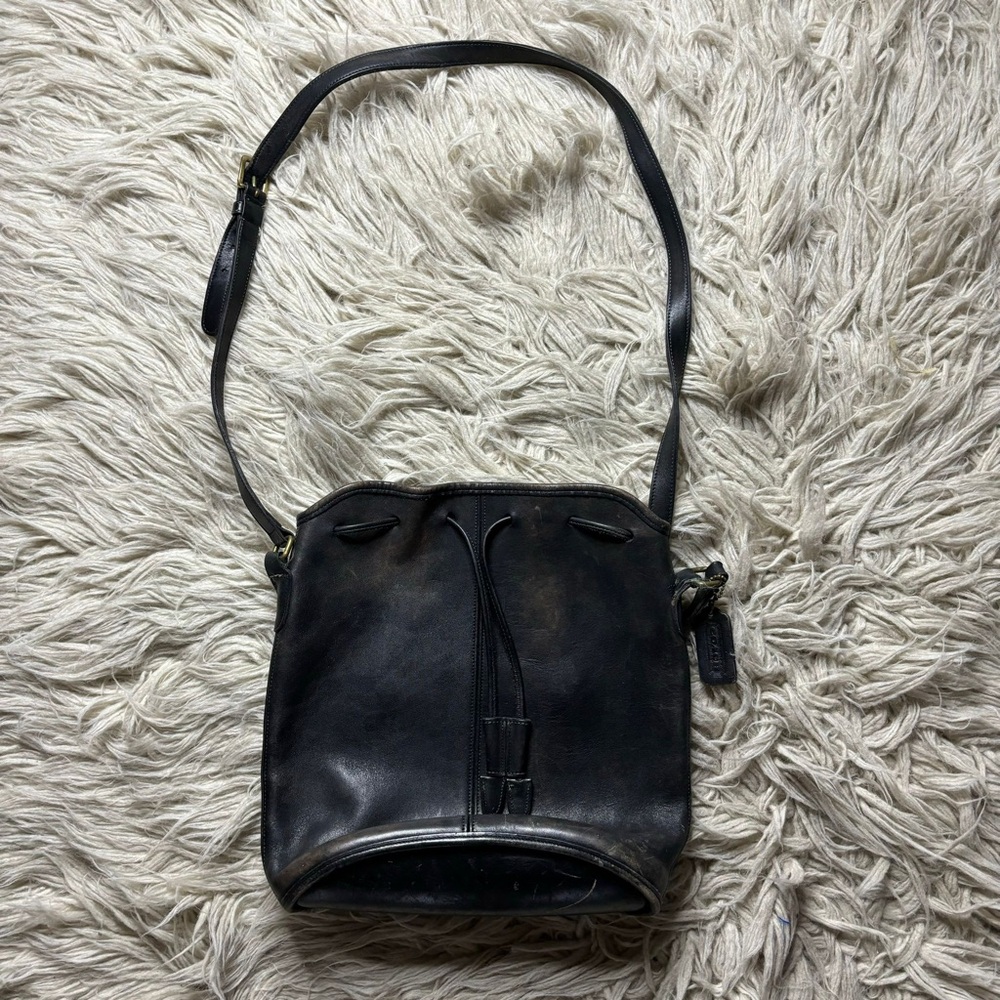 Coach Purse VTG Nicholas Black Leather Drawstring Bucket Bag 9946